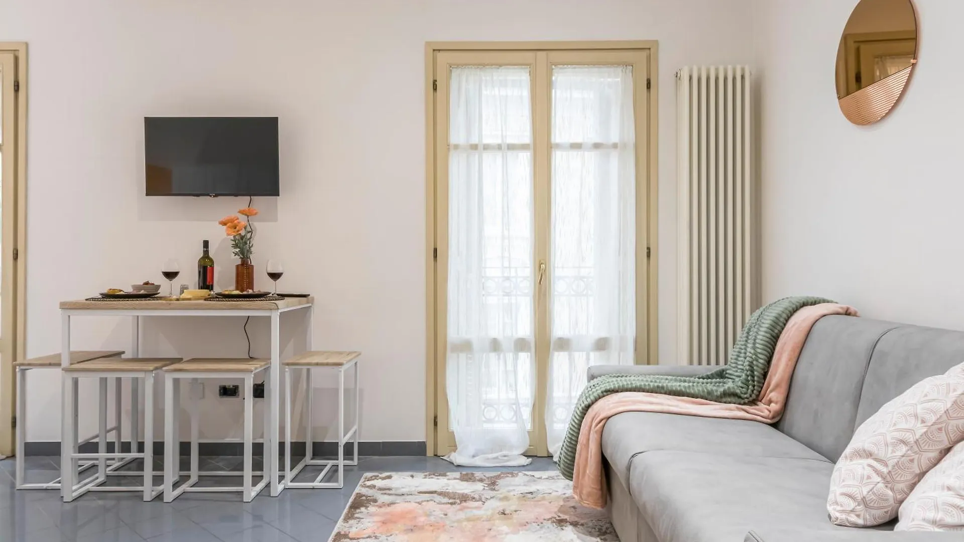 Vista Duomo, 4 Persone, Wifi, Aria Condizionata, Smart Tv Apartment Parma