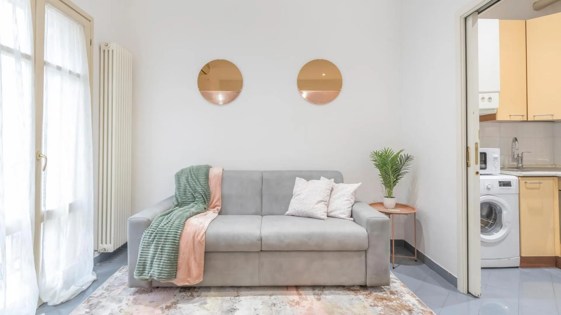 Vista Duomo, 4 Persone, Wifi, Aria Condizionata, Smart Tv Apartment Parma
