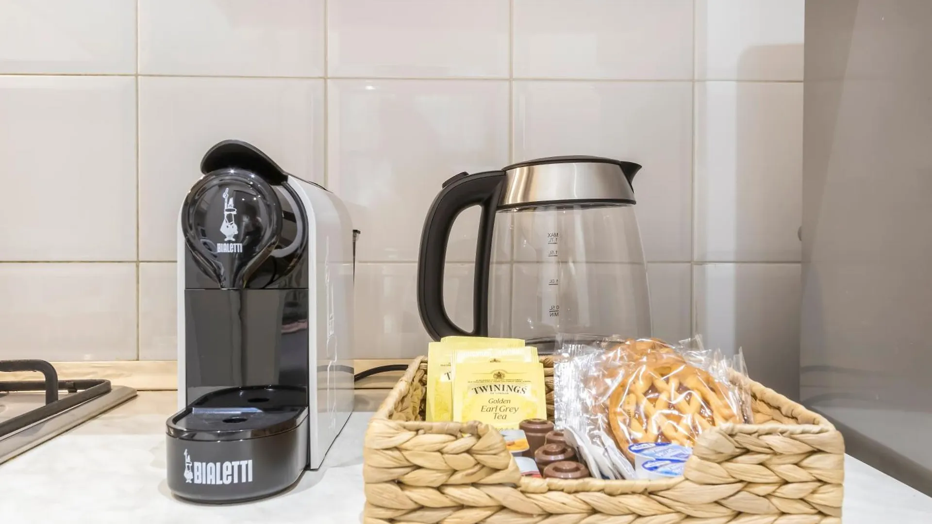 Vista Duomo, 4 Persone, Wifi, Aria Condizionata, Smart Tv Apartment Parma 0*,  Italy