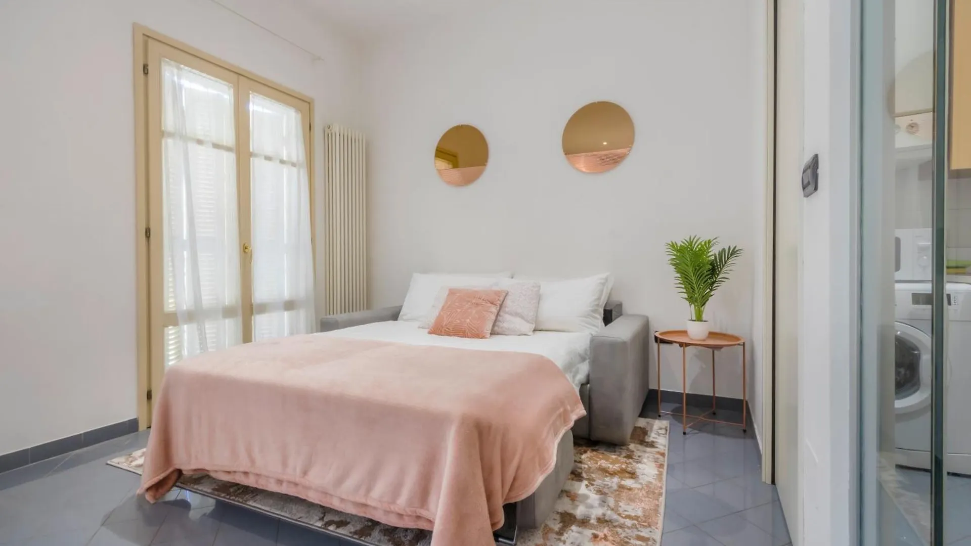 Vista Duomo, 4 Persone, Wifi, Aria Condizionata, Smart Tv Apartment Parma Italy
